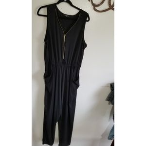 Ambiance Black Zip Up Jumper size 1XL